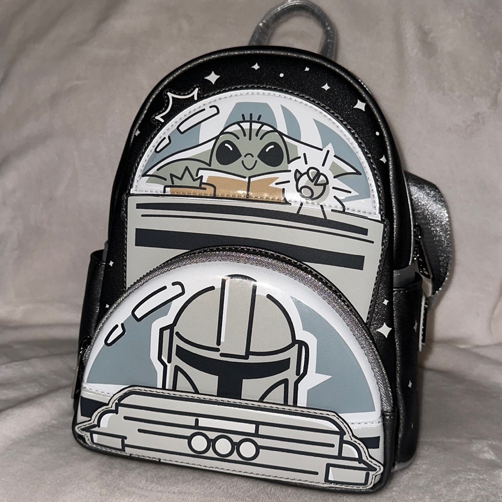 COPY - NWT DISNEY LOUNGEFLY Star Wars the Mandalorian & Grogu Glow in the Dark …